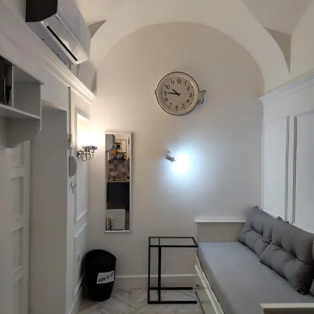 Apartment Angel